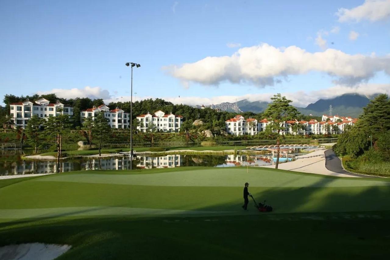 Hotel Pineridge Sokcho Exterior foto