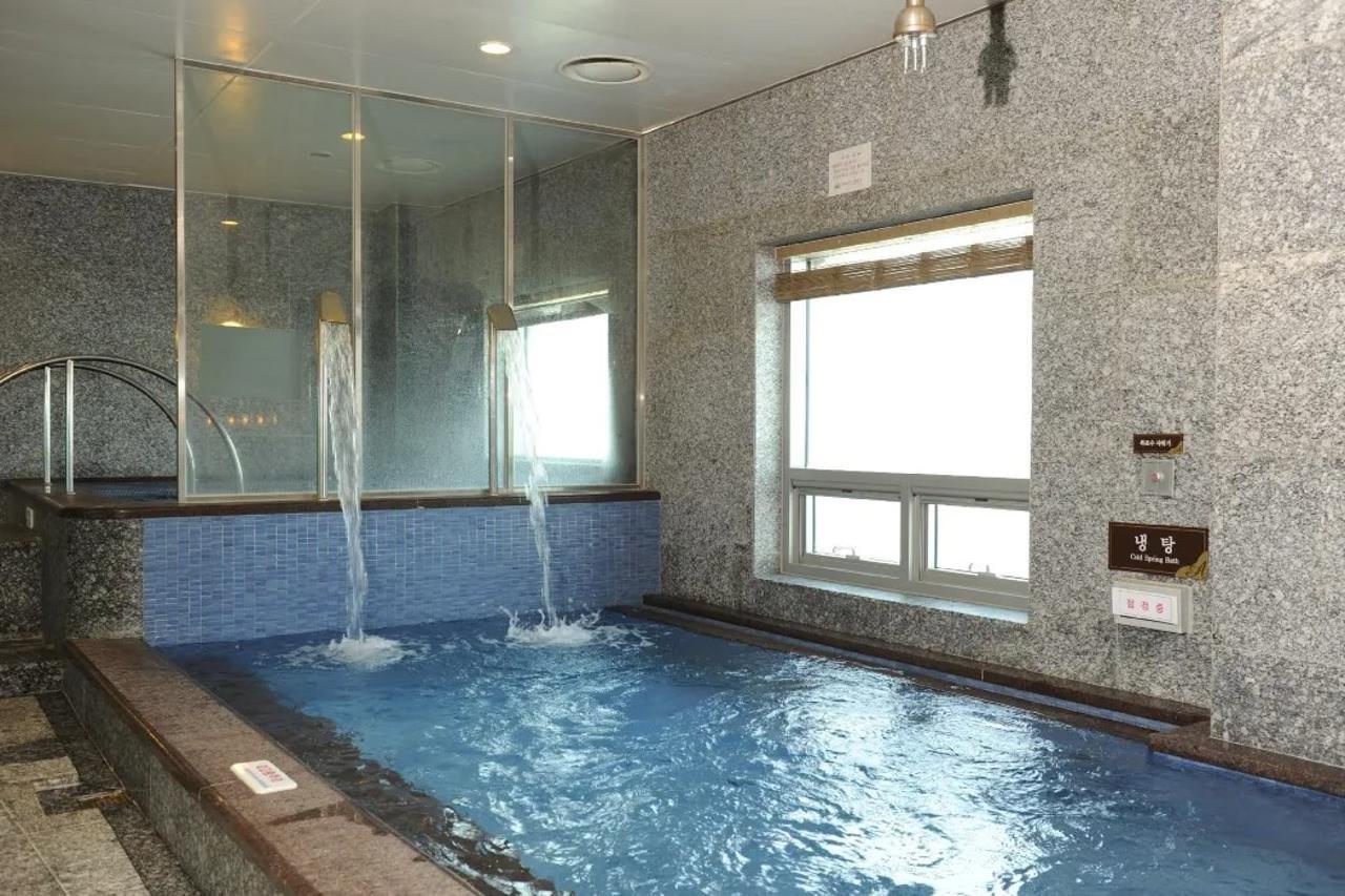Hotel Pineridge Sokcho Exterior foto