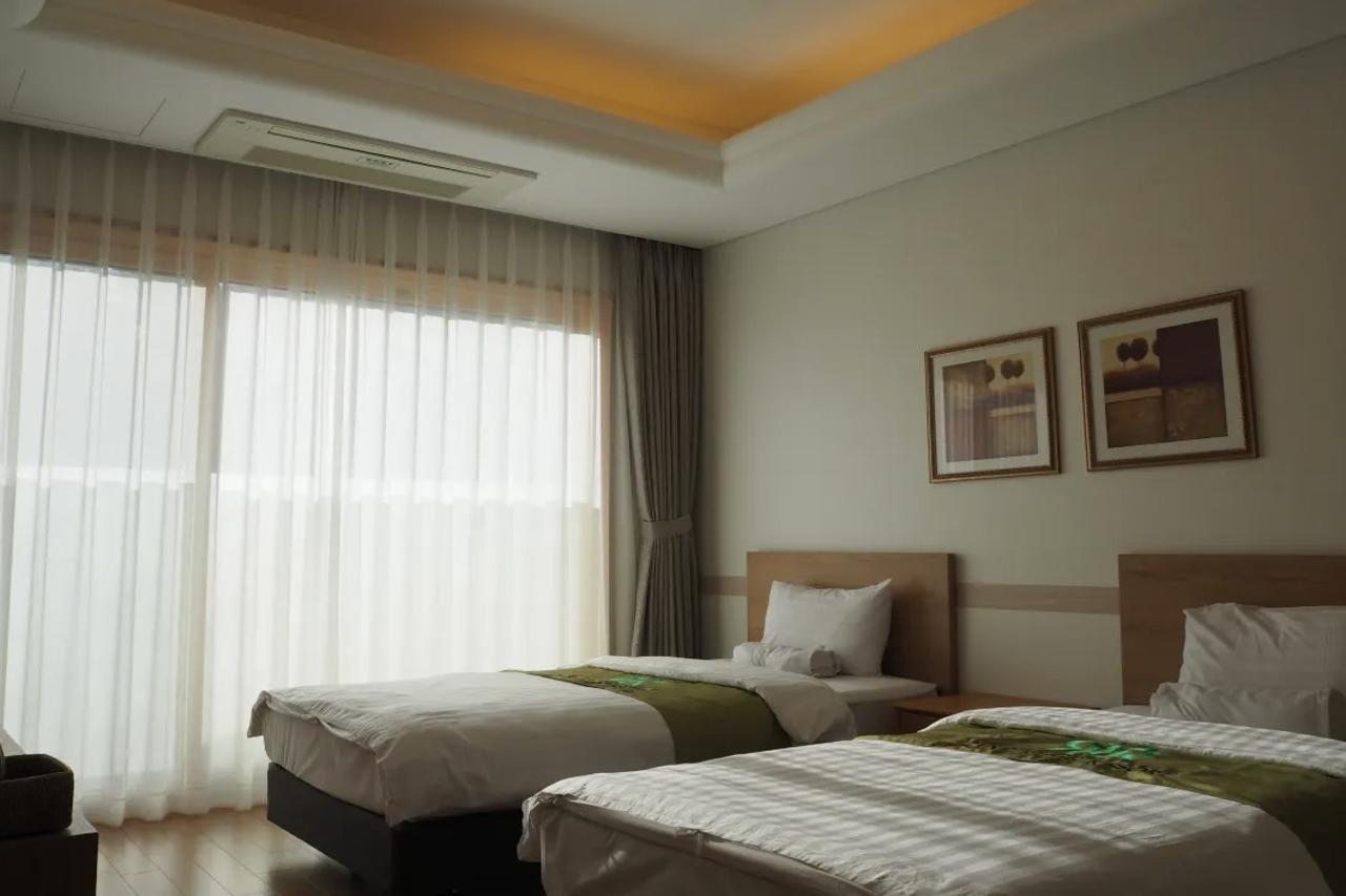 Hotel Pineridge Sokcho Exterior foto