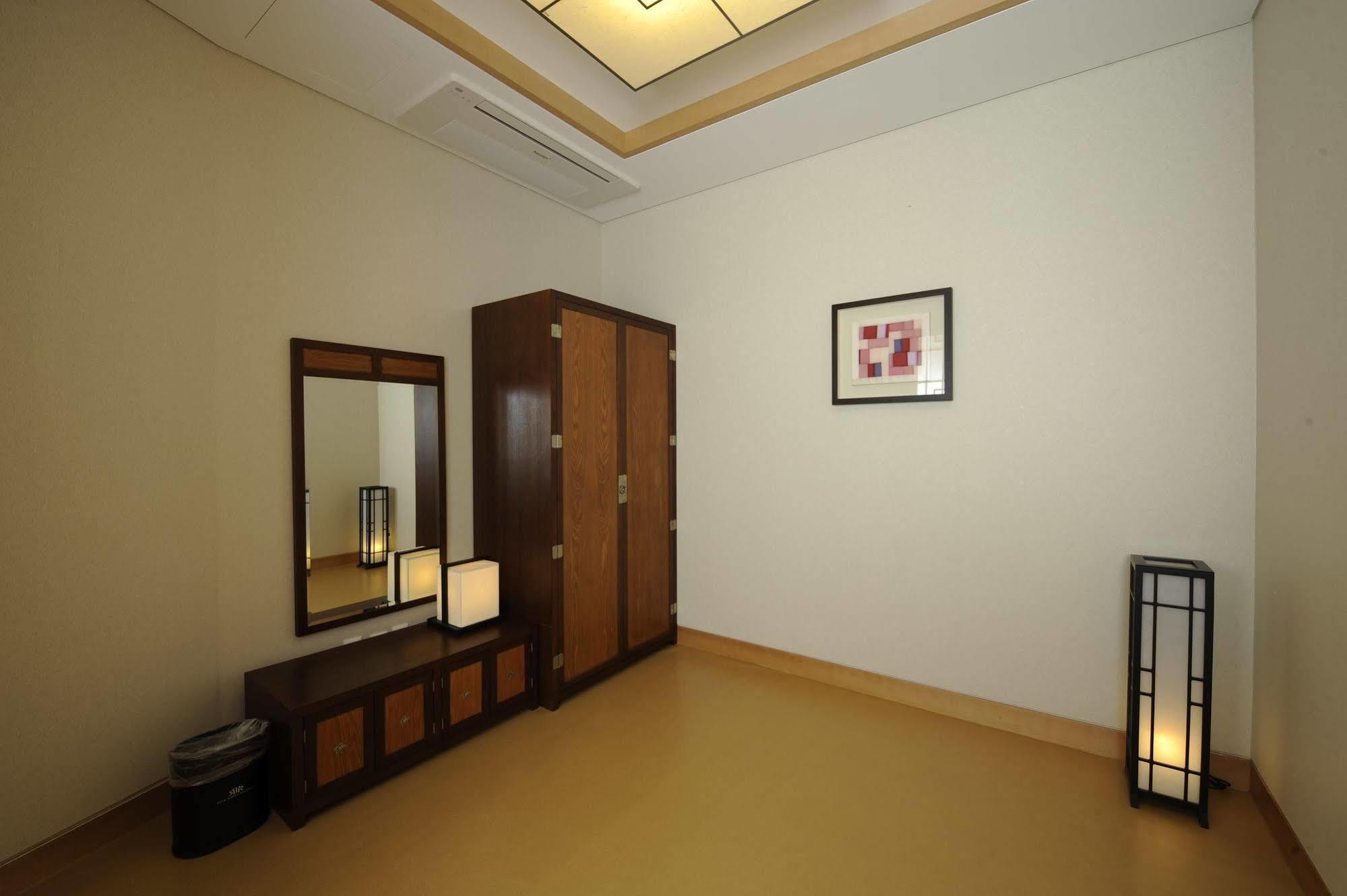 Hotel Pineridge Sokcho Exterior foto